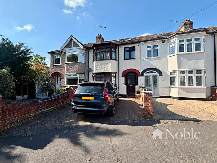 5 Bedroom Terraced House To Rent In Norman Road, Hornchurch, RM11