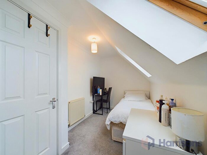 4 Bedroom Semi Detached House For Sale In Reams Way, Kemsley, Sittingbourne, Kent, ME10