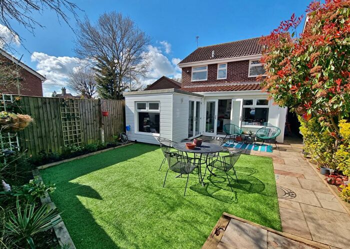 3 Bedroom Detached House For Sale In Neville Gardens, Emsworth, PO10