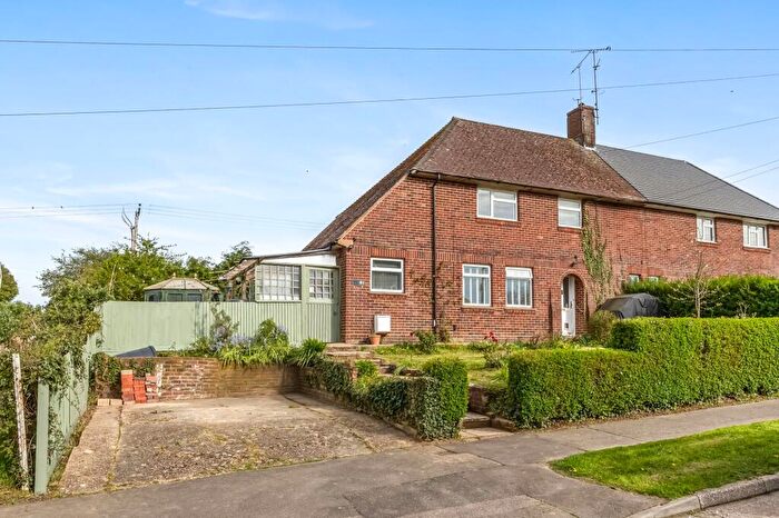 3 Bedroom Semi Detached House For Sale In Wantley Hill Estate, Henfield, BN5