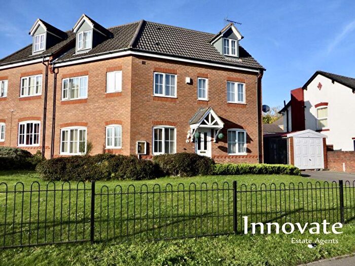 5 Bedroom Semi-Detached House For Sale In Titford Road, Oldbury, B69