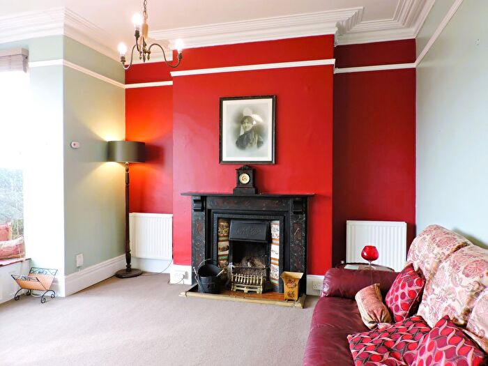 5 Bedroom Town House To Rent In Rosehill Terrace, Swansea, SA1