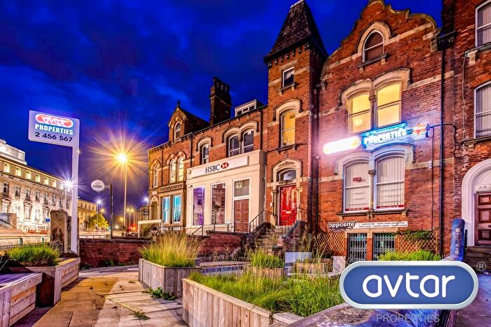 1 Bedroom Flat To Rent In Blenheim Terrace, Leeds, LS2