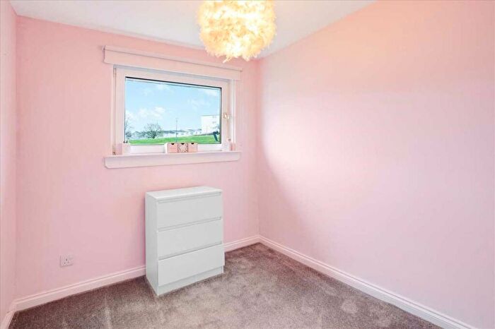3 Bedroom Terraced House For Sale In Redgrave, Calderwood, East Kilbride, G74