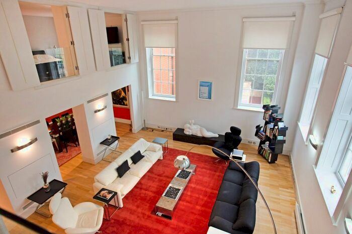 3 Bedroom Flat To Rent In Coleridge Gardens, London, SW10