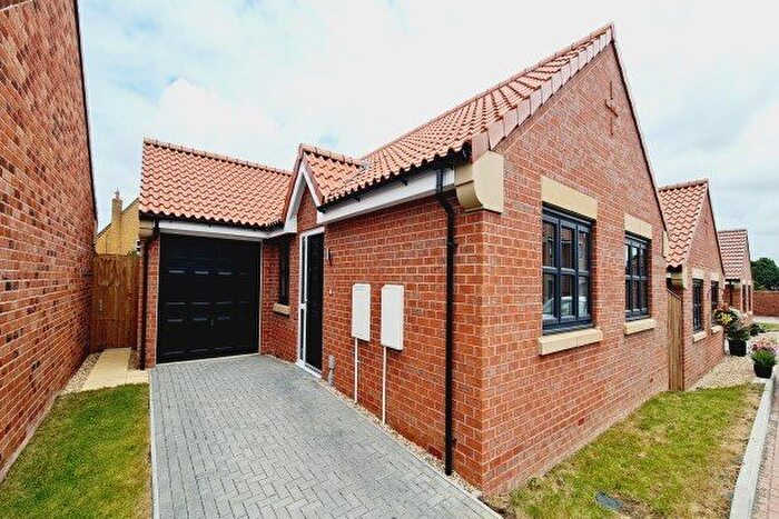 3 Bedroom Bungalow To Rent In Long Barrow Mews, Lincoln, LN5