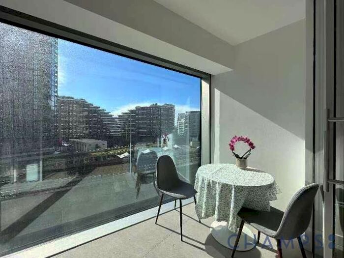 Studio To Rent In Oakly House, Electric Boulevard, SW11