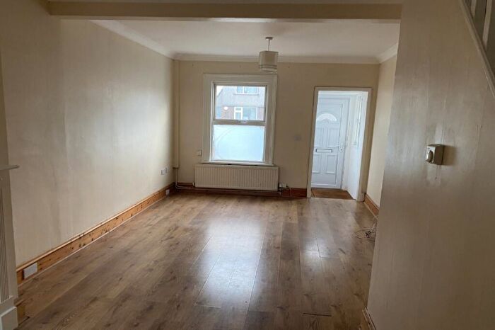 3 Bedroom Terraced House For Sale In Lawrence Hill Road, Dartford, Kent, DA1