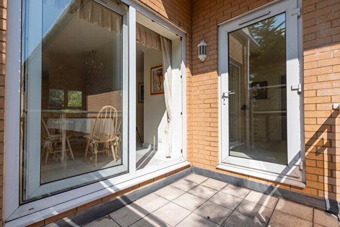 2 Bedroom Apartment To Rent In Haven Road, , Poole, BH13