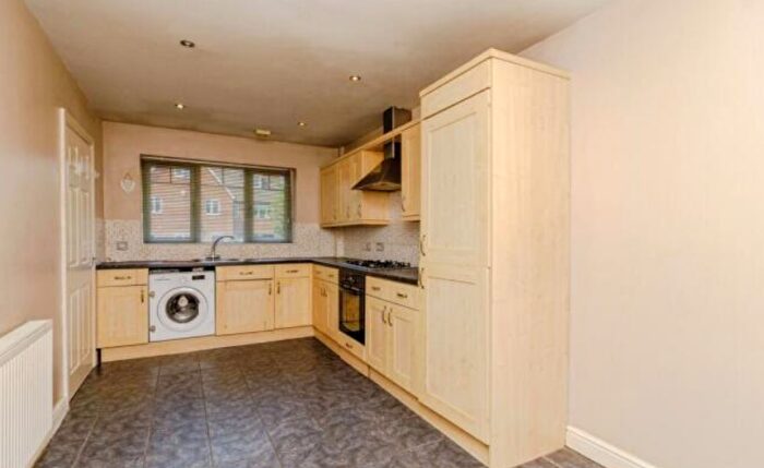 2 Bedroom Property To Rent In Wellington Place, Willenhall, WV13