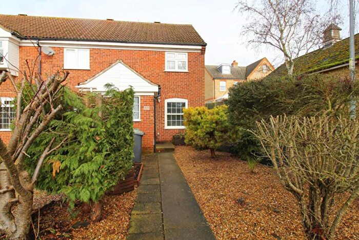 2 Bedroom End Of Terrace House For Sale In The Paddocks, Potton, SG19