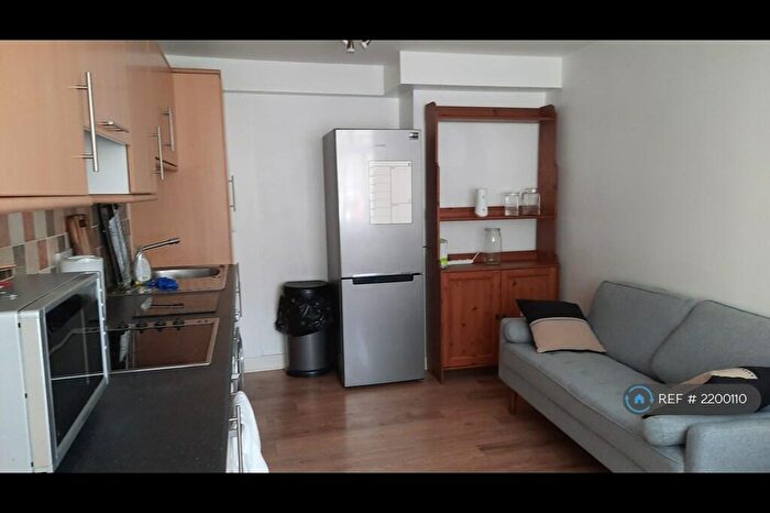 1 Bedroom Flat To Rent In Broad Street, Canterbury, CT1
