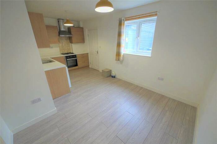 1 Bedroom Apartment To Rent In High Street, Ongar, CM5