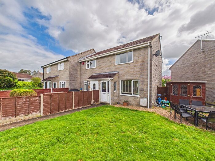 2 Bedroom End Terrace House For Sale In Brookland Road, Langport, TA10