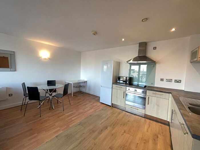 2 Bedroom Apartment To Rent In West One Central, Fitzwilliam Street, Sheffield, S1