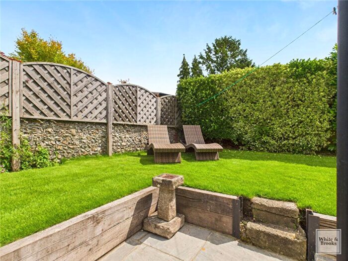 2 Bedroom Detached House For Sale In North Street, Westbourne, PO10