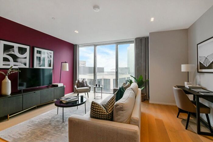 1 Bedroom Apartment To Rent In Newfoundland Place, London, E14