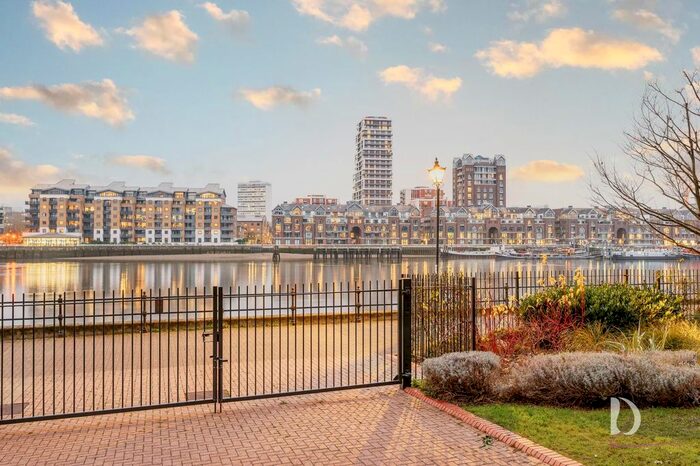 1 Bedroom Flat To Rent In Watermans Quay, London, SW6