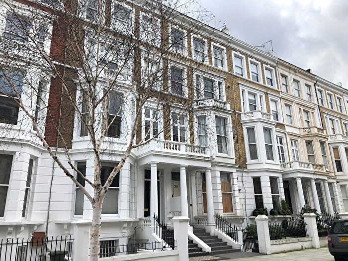 Studio To Rent In Longridge Road, London, SW5