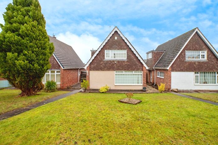 2 Bedroom Bungalow For Sale In Foxhill Close, Sutton-in-Ashfield, Nottinghamshire, NG17