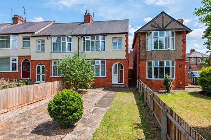 3 Bedroom End Of Terrace House For Sale In Kettering Road, Northampton, NN2