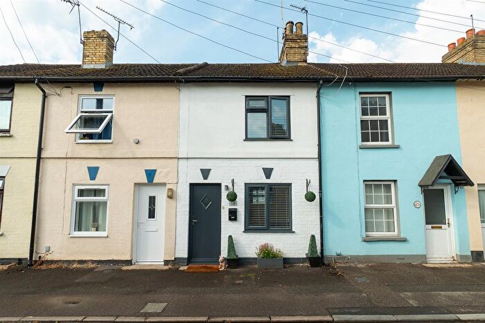 2 Bedroom Terraced House For Sale In Cork Street, Eccles, ME20