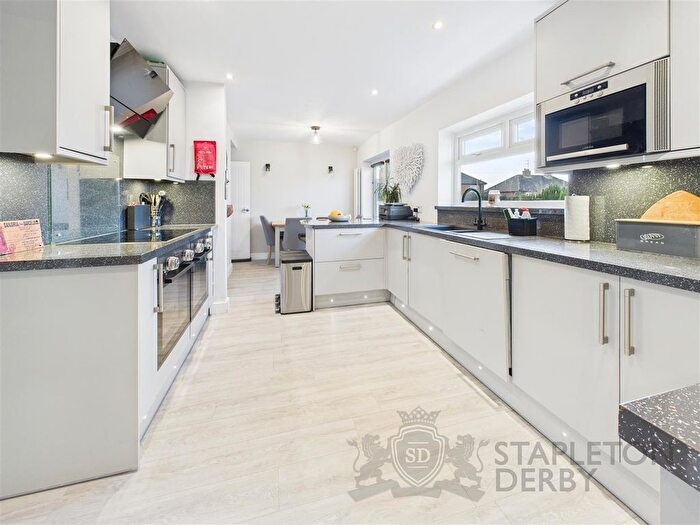 3 Bedroom Semi-Detached House For Sale In Holt Crescent, Billinge, Wigan, WN5