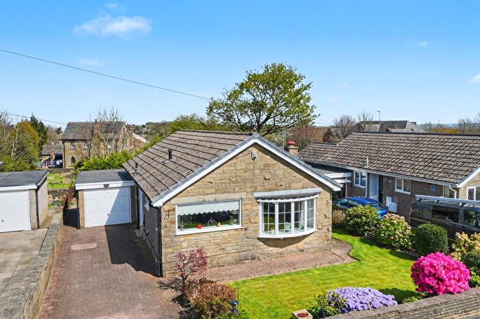 2 Bedroom Detached Bungalow For Sale In Weldon Drive, Outlane, Huddersfield, HD3