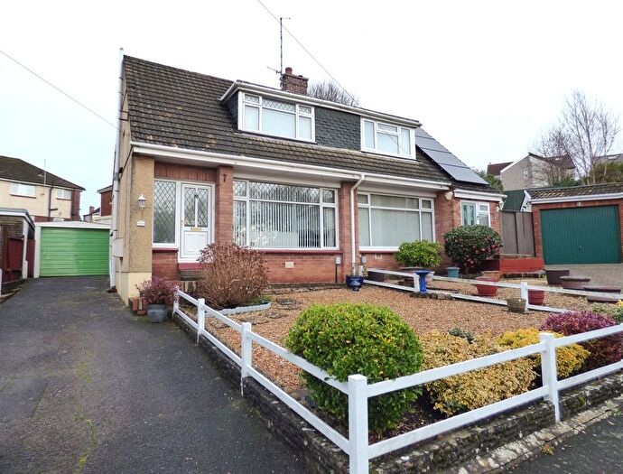 2 Bedroom Semi Detached House For Sale In Kennington Close, Killay, Swansea, SA2