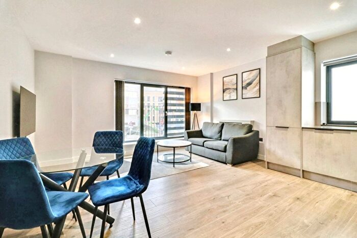 2 Bedroom Flat To Rent In Flat, Holocene Court, The Hyde, London, NW9