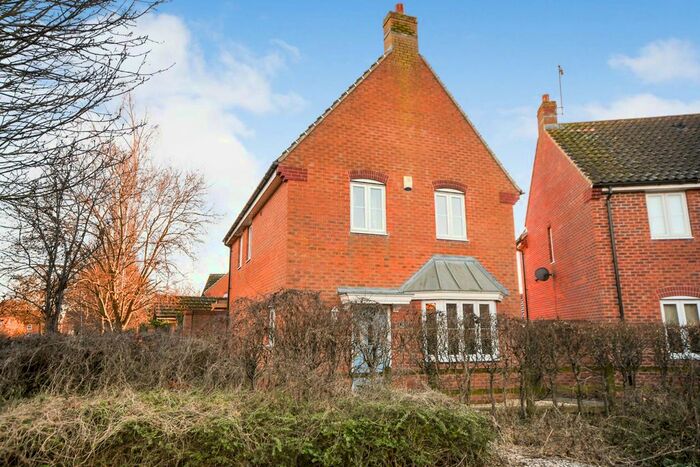 3 Bedroom Detached House For Sale In Privet Walk, Witham St. Hughs, Lincoln, Lincolnshire, LN6