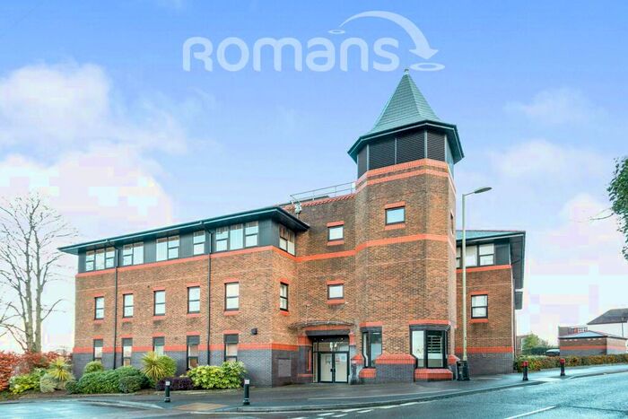 2 Bedroom Apartment To Rent In Chailey Court, Basingstoke, RG21