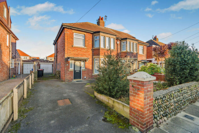 3 Bedroom Semi Detached House For Sale In Beach Road, Fleetwood, FY7