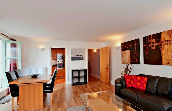 1 Bedroom Flat To Rent In River View Heights, Bermondsey Wall West, London, SE16