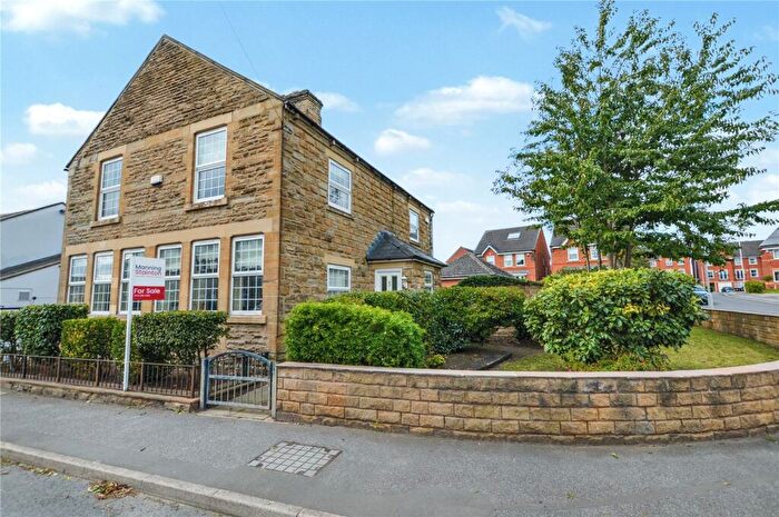 4 Bedroom Detached House For Sale In Wakefield Road, Rothwell, Leeds, West Yorkshire, LS26