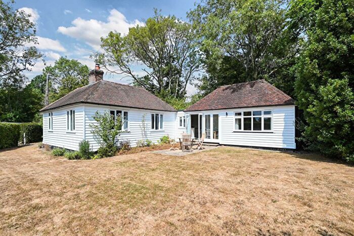 3 Bedroom Detached Bungalow For Sale In Swan Street, Wittersham, Tenterden, TN30