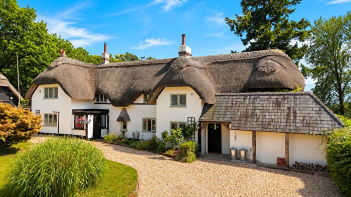 4 Bedroom Detached House For Sale In Rockford, Ringwood, BH24
