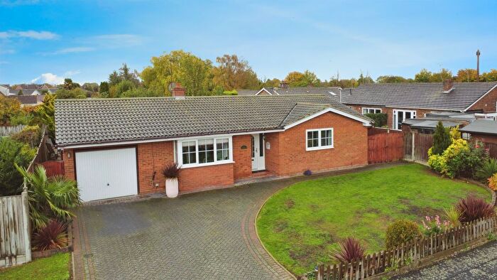 3 Bedroom Detached Bungalow For Sale In Meadow Close, Panfield, Braintree, CM7