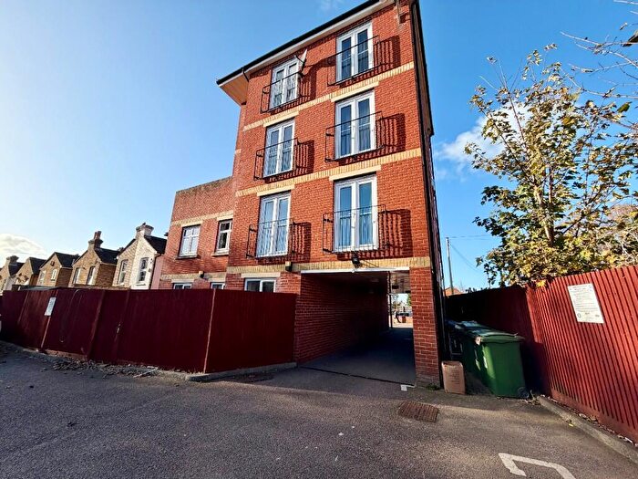 1 Bedroom Flat To Rent In Wheeler Street, Maidstone, Kent, ME14