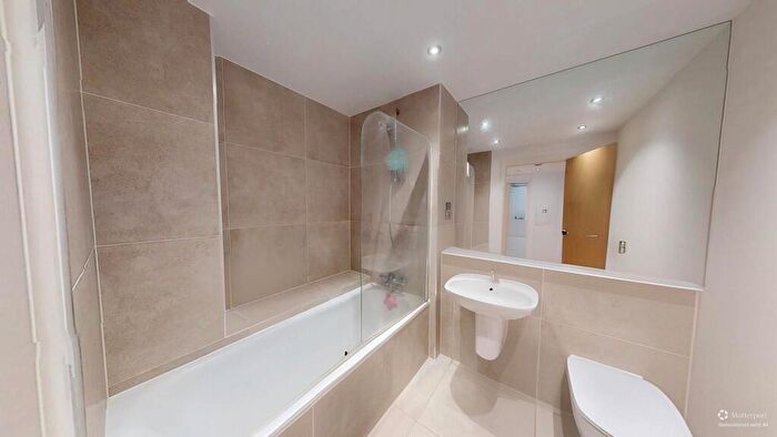 1 Bedroom Apartment To Rent In Lansdowne Road, Croydon, CR0