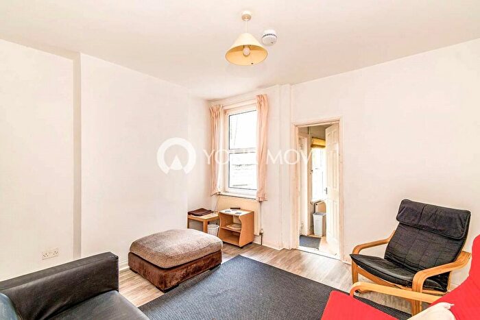 4 Bedroom House To Rent In Jubilee Road, Southsea, Hampshire, PO4