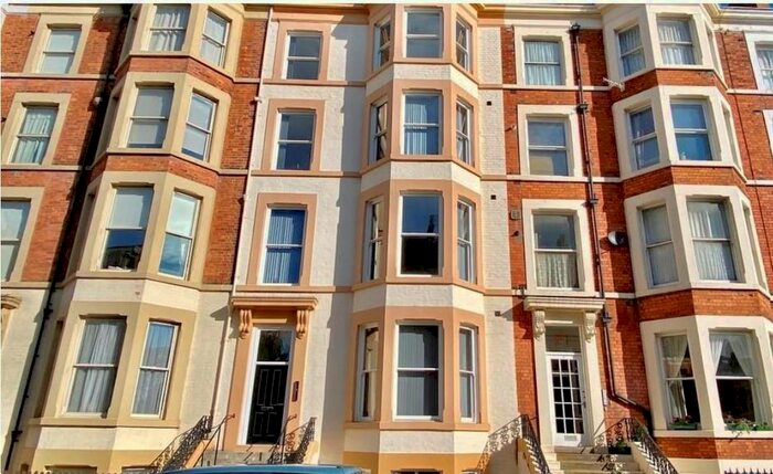 1 Bedroom Flat To Rent In Prince Of Wales Terrace, Scarborough, YO11