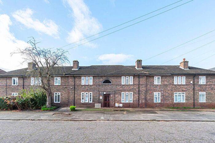 2 Bedroom Flat To Rent In Swallands Road, Catford, London, SE6