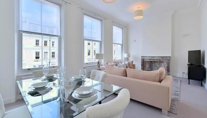 2 Bedroom Flat To Rent In Lexham Gardens, Kensington, W8