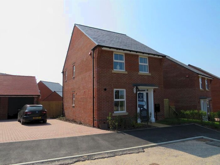 3 Bedroom Detached House To Rent In Salvadori Gardens, Westhampnett, Chichester, PO18