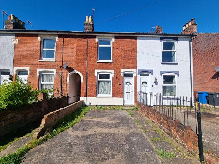 2 Bedroom Terraced House For Sale In York Road, Ipswich, IP3