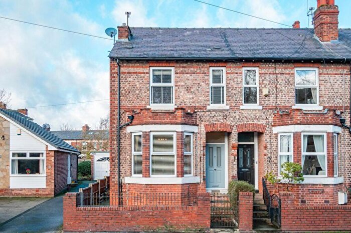 3 Bedroom End Of Terrace House For Sale In Carrington Road, Flixton, Manchester, M41