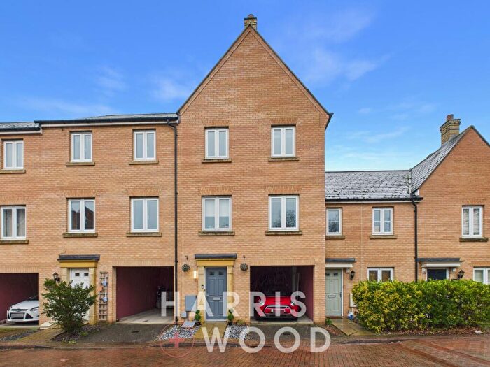 3 Bedroom Terraced House For Sale In Kirk Way, Colchester, Essex, CO4