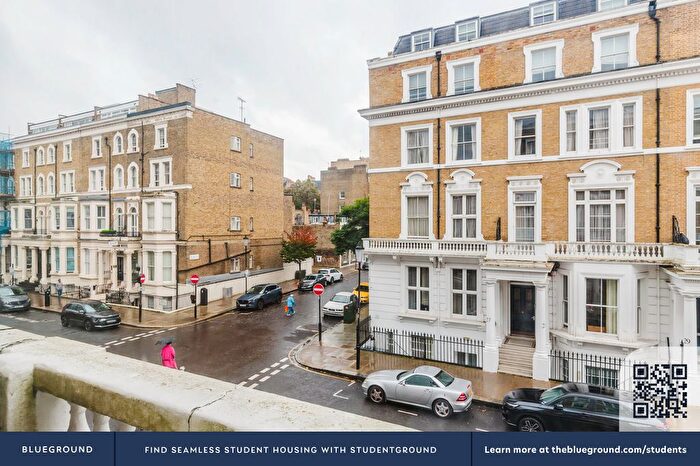 2 Bedroom Flat To Rent In Earl's Court, SW5