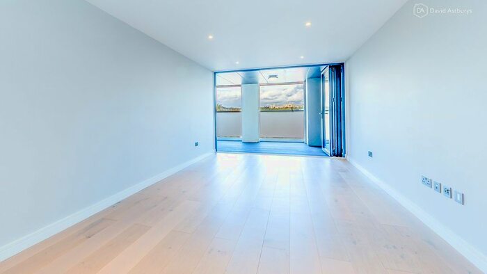 1 Bedroom Flat To Rent In Tottenham Lane, Crouch End, London, N8